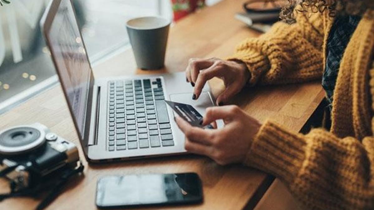 Online alışverişte temassız dönem başladı