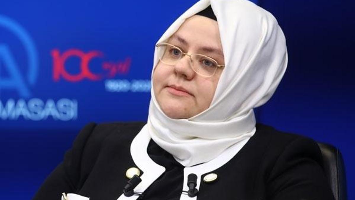 Bakan Selçuk'tan kısa çalışma ödeneği açıklaması!