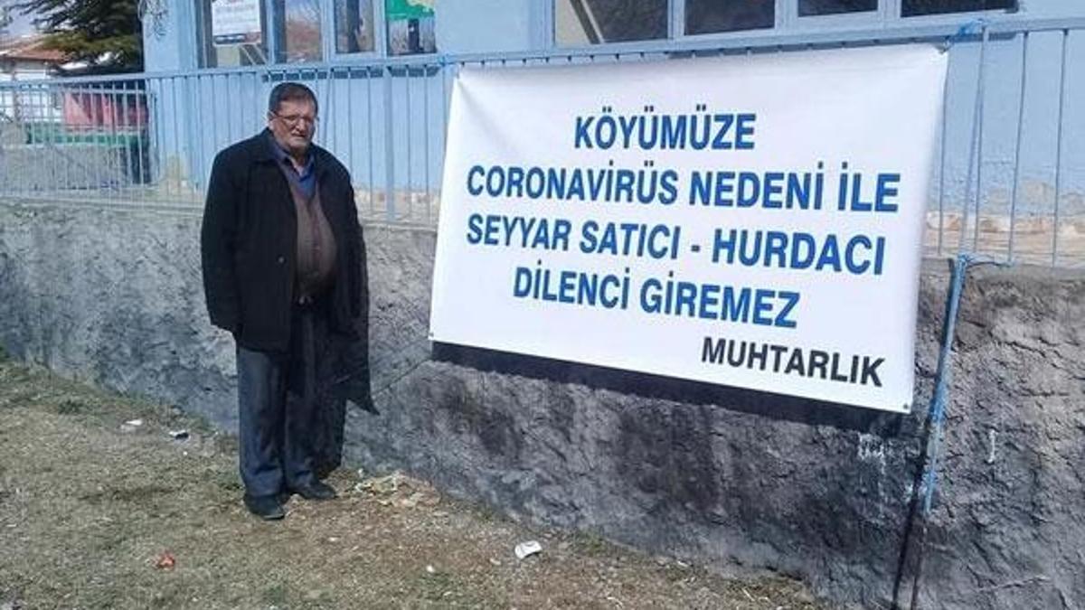 Köyde seyyar satıcı ve dilencilere karşı afişli önlem
