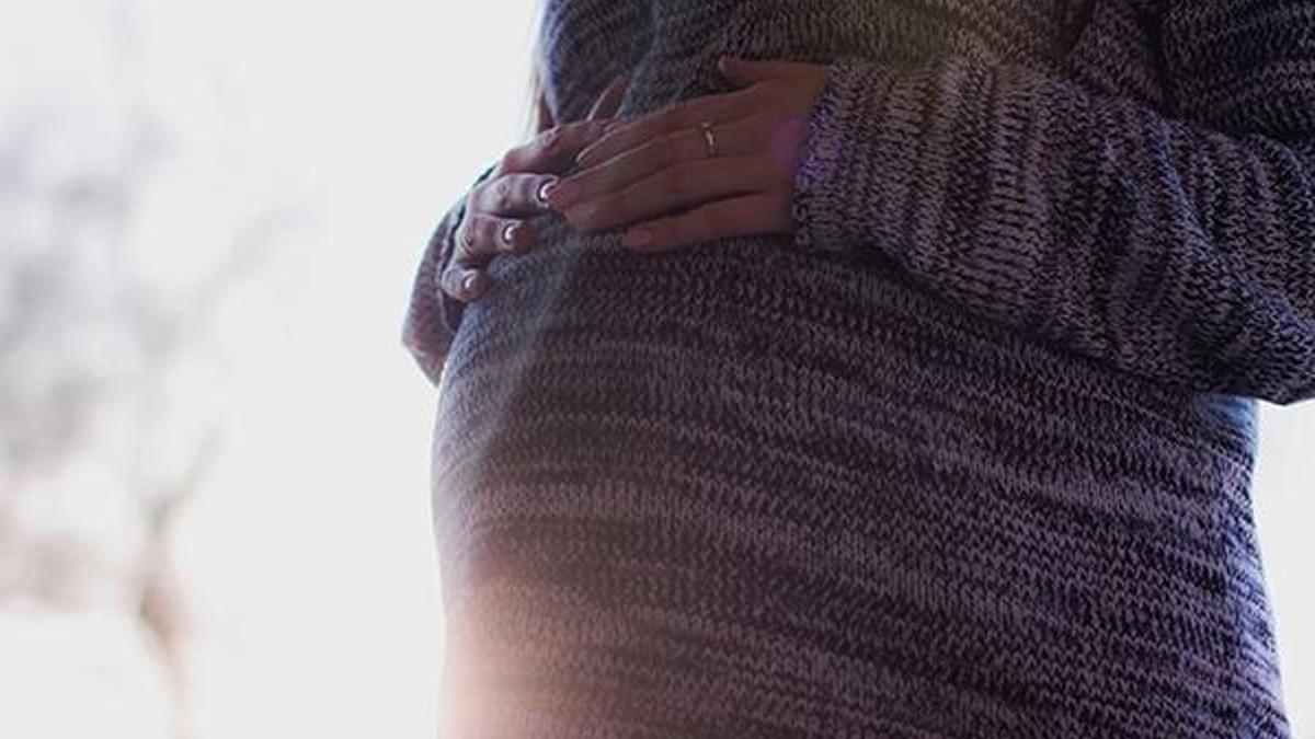 Corona virüs anne rahminde çocuğa geçmiyor