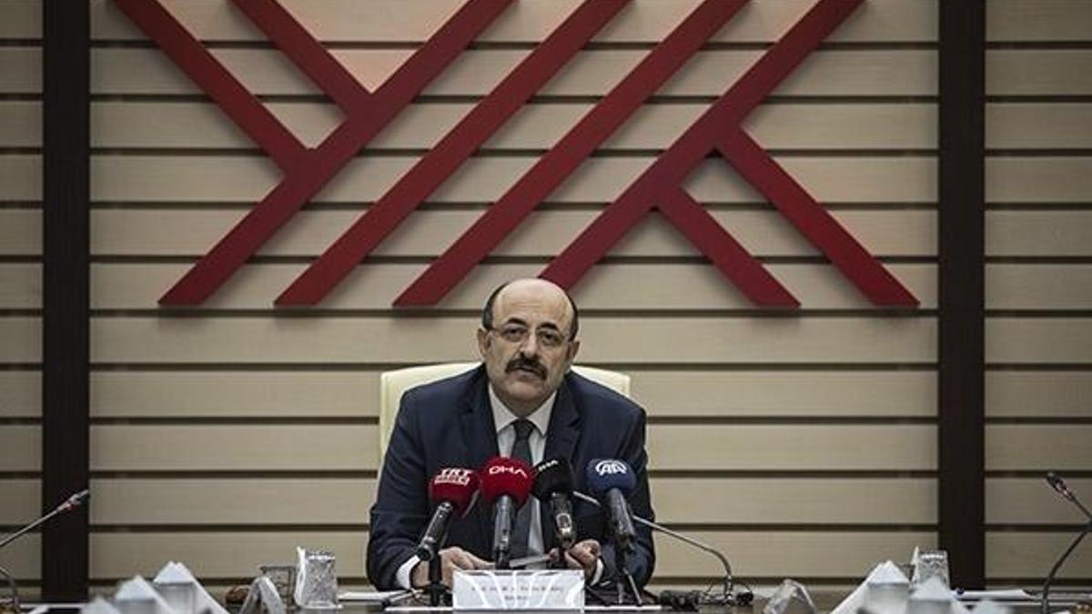YÖK Başkanı'ndan açıklama: 23 Mart'ta uzaktan öğretim başlıyor