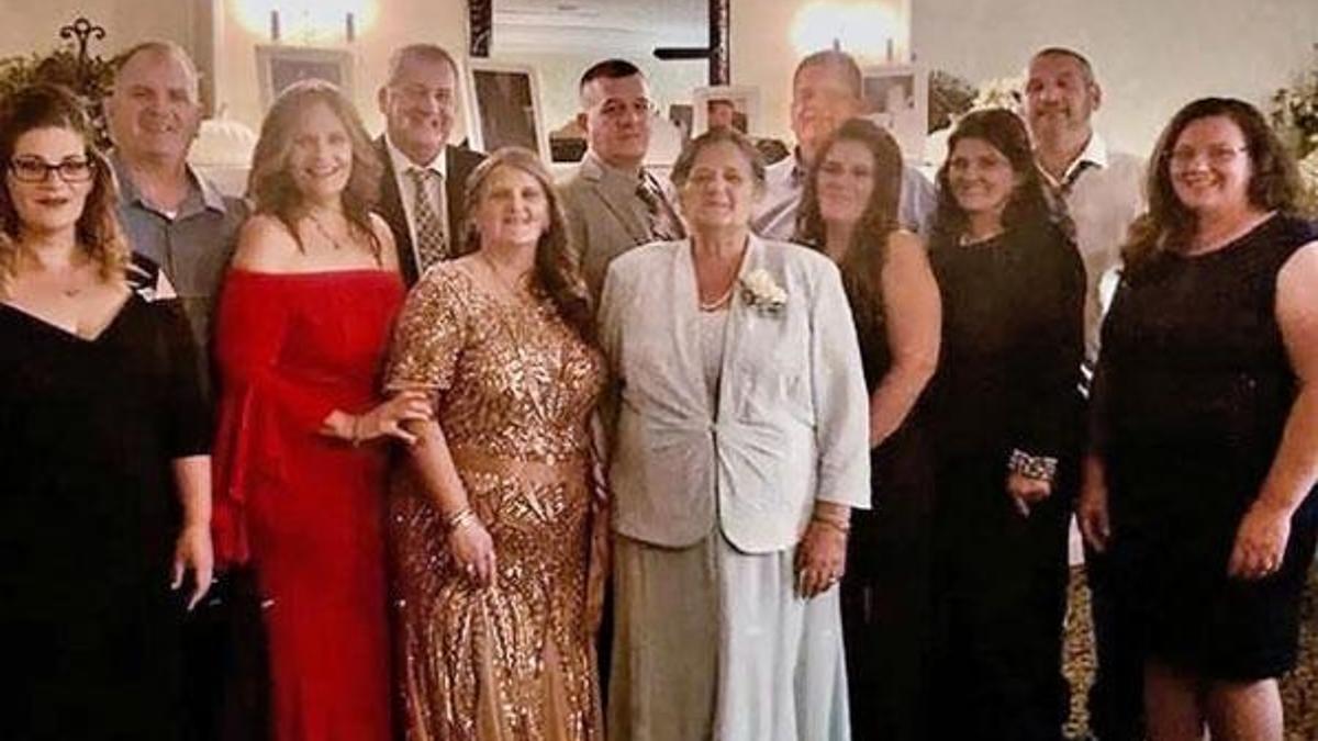 ABD'de corona virüs aile yemeğinde bulaştı, 4 kişi öldü 20'si karantinada