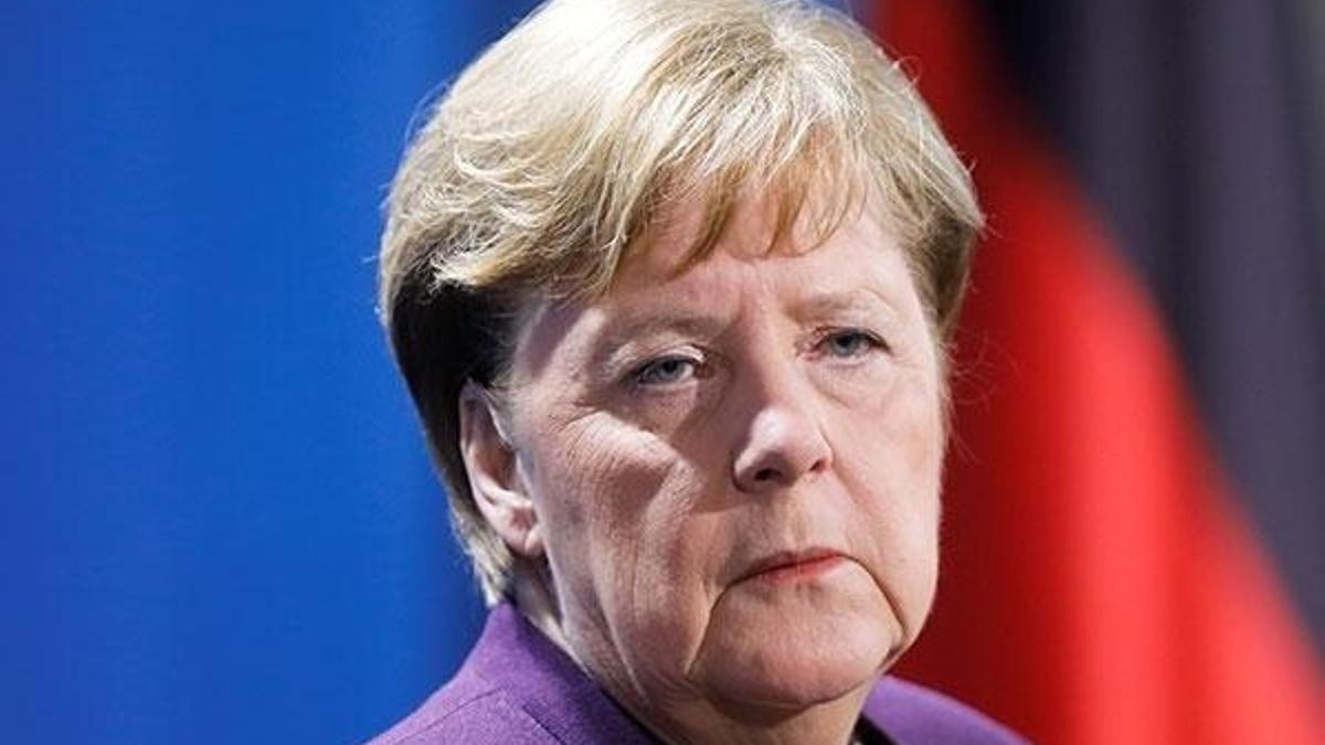 Angela Merkel kendisini karantinaya aldı