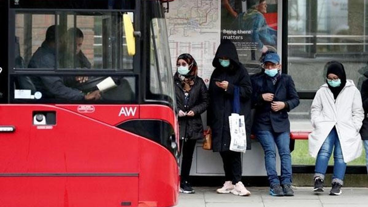 İngiltere'de Müslüman ve Yahudiler, hükümetin Kovid-19 kurbanlarını yakma planından endişeli