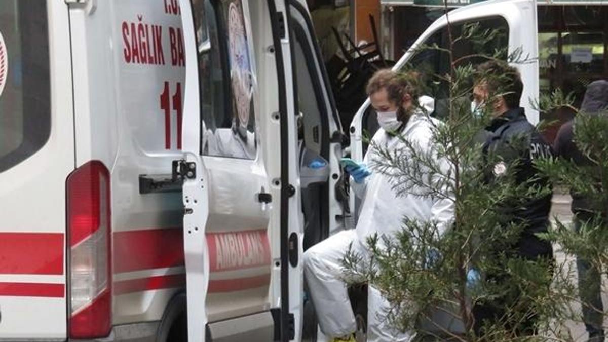 Kadıköy'de yaşayan İngiliz öğretmen evde ölü bulundu