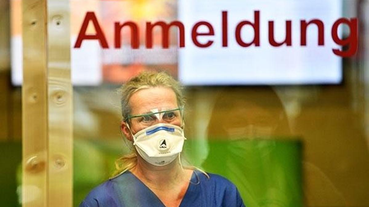 Almanya'da iki şehir karantinaya alındı