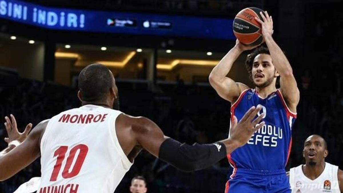 NBA takımlarından Shane Larkin'e büyük ilgi