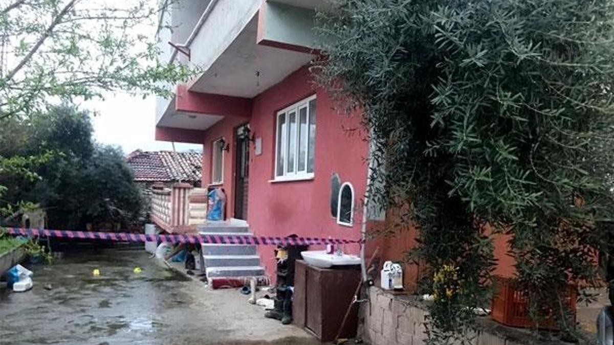 Aydın'da bir kişi oğlu ile eski karısını öldürdü