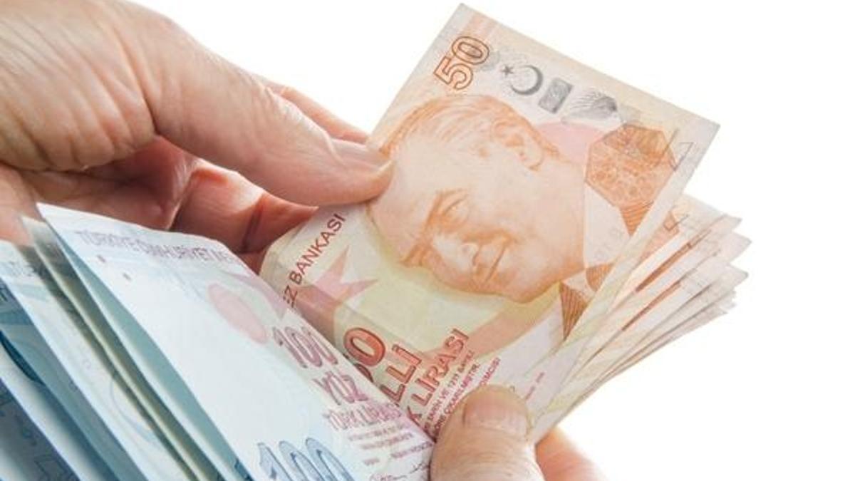 Emekli intibak yasası çıktı mı, son durum ne? (Corona tedbirleri gözleri intibak zammına çevirdi)