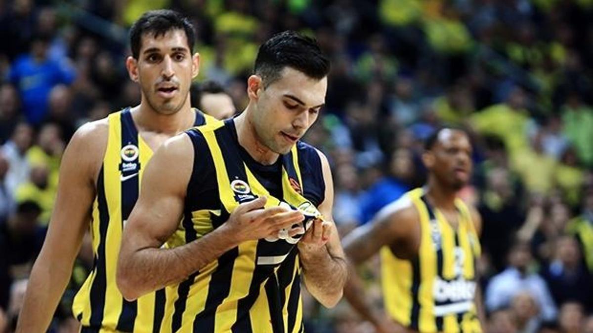 Fenerbahçe'ye şok! Olympiakos'un gözü Sloukas'ta...