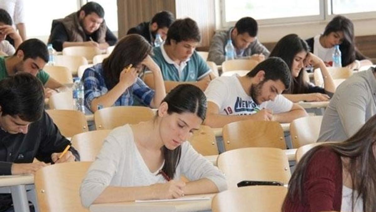 Anadolu Üniversitesi açıköğretim sınavları internetten yapılacak
