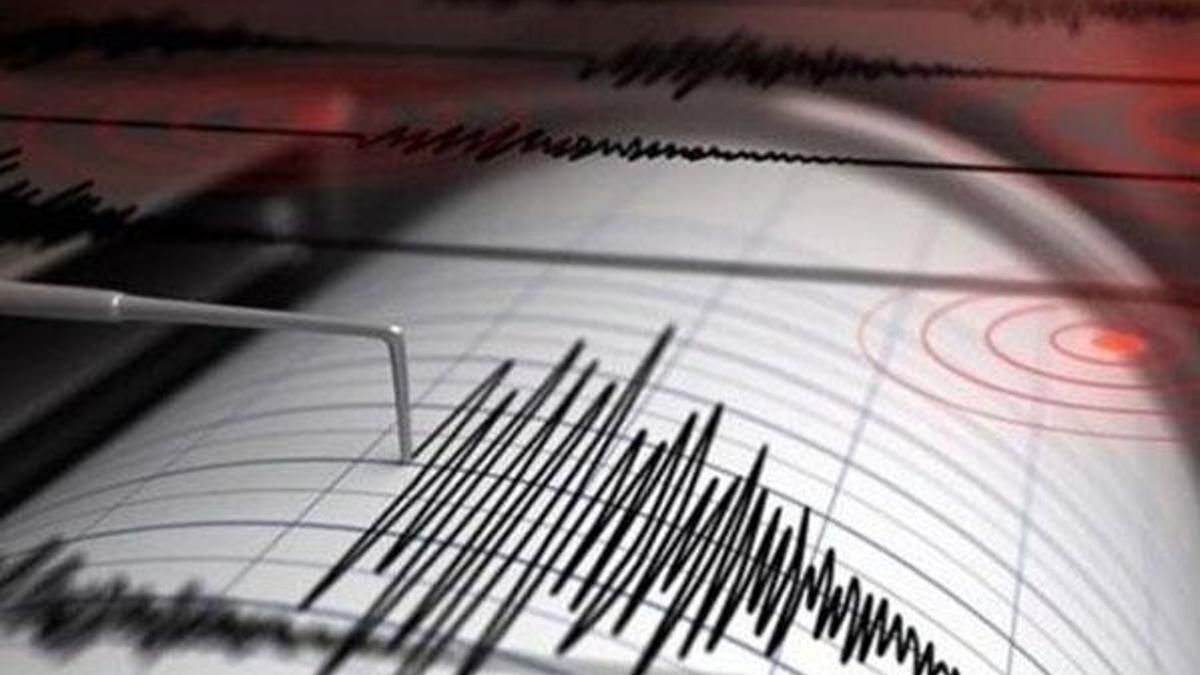 Akdeniz'de 3.2 büyüklüğünde deprem