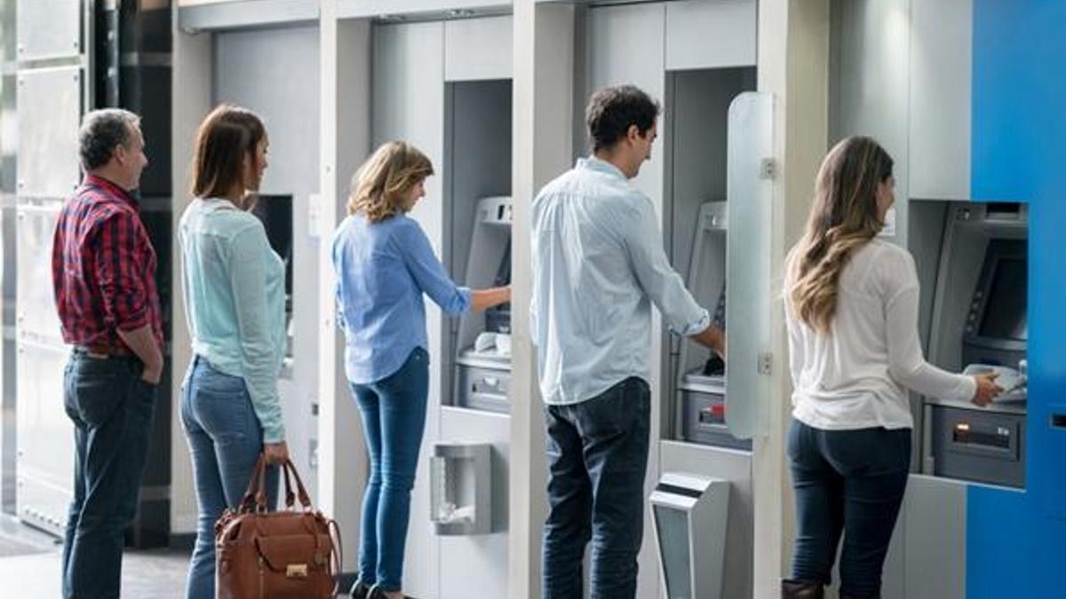 Banka açılış kapanış saatleri kaç oldu? Akbank, Denizbank, Garanti, Halk, Şeker, TEB, Ziraat Bankası açılış kapanış saatleri (Kaçta açılacak ve kaçta kapatılacak?)