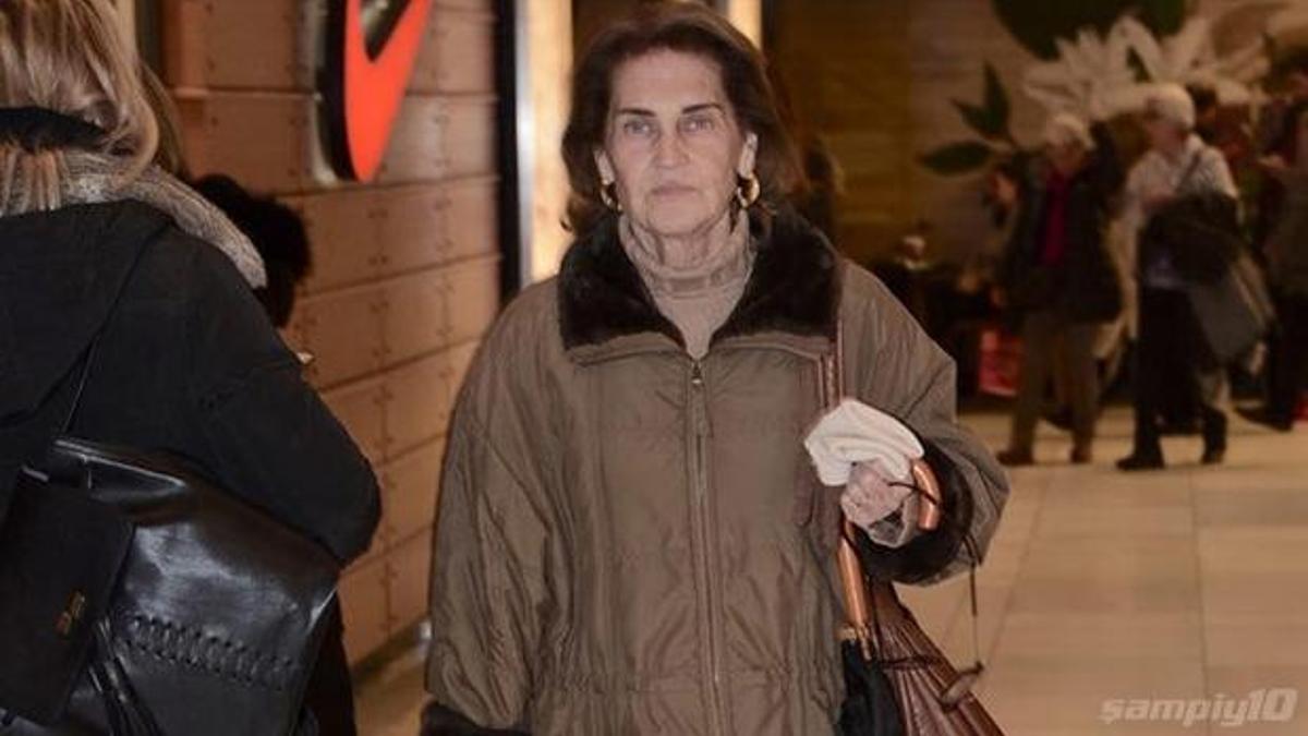 Faruk Süren'in eşi Hatice Süren'in corona virüs testi pozitif çıktı