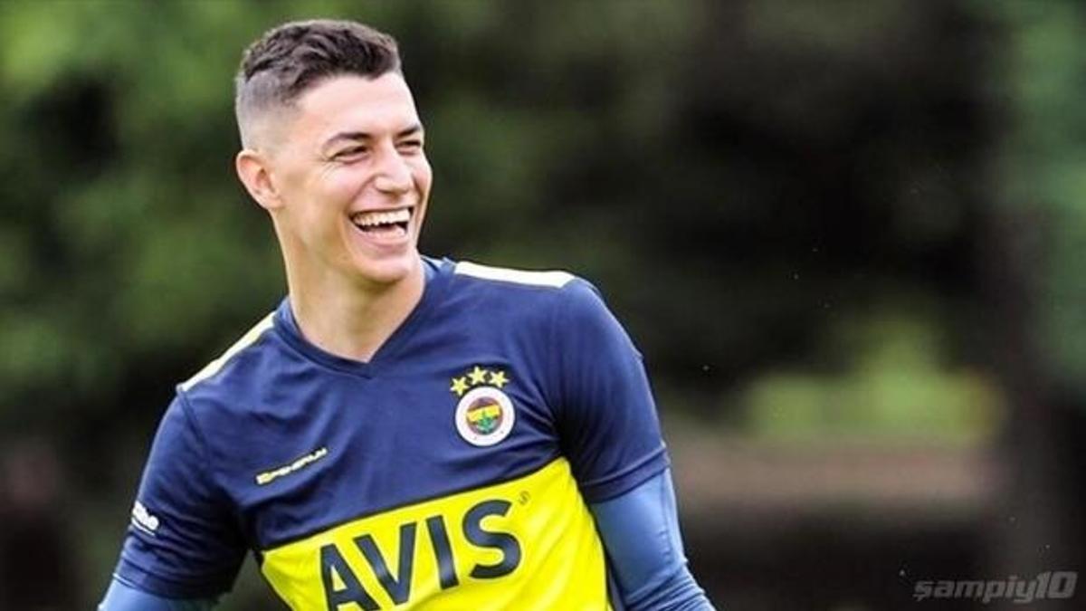 Berke Özer, Fenerbahçe'ye dönüyor!
