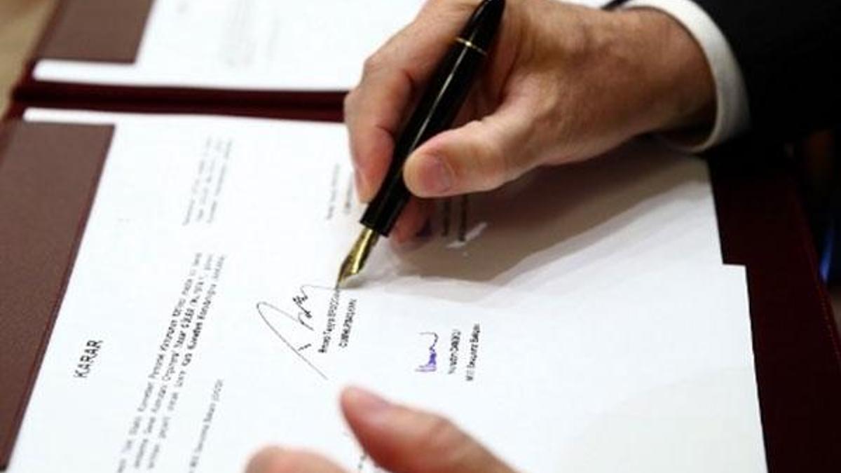 Resmi Gazete'de yayımlandı! İki bakanlıkta flaş değişiklik