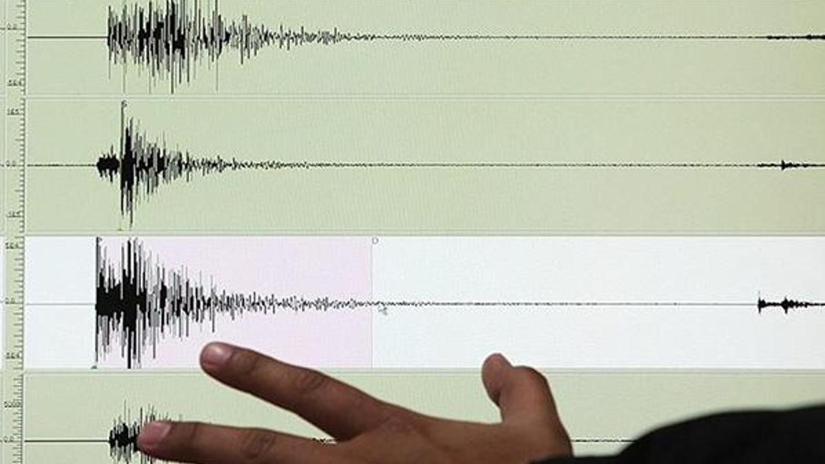 Manisa'da korkutan deprem!