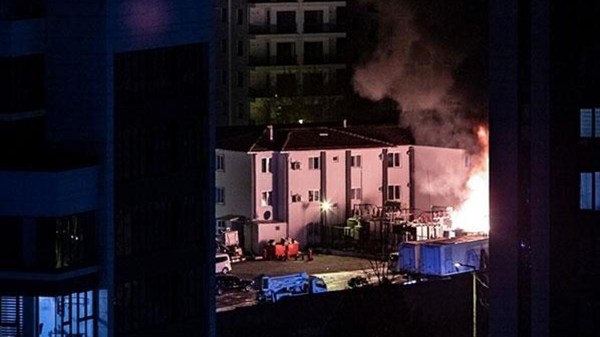 Maltepe'de trafo merkezinde patlama