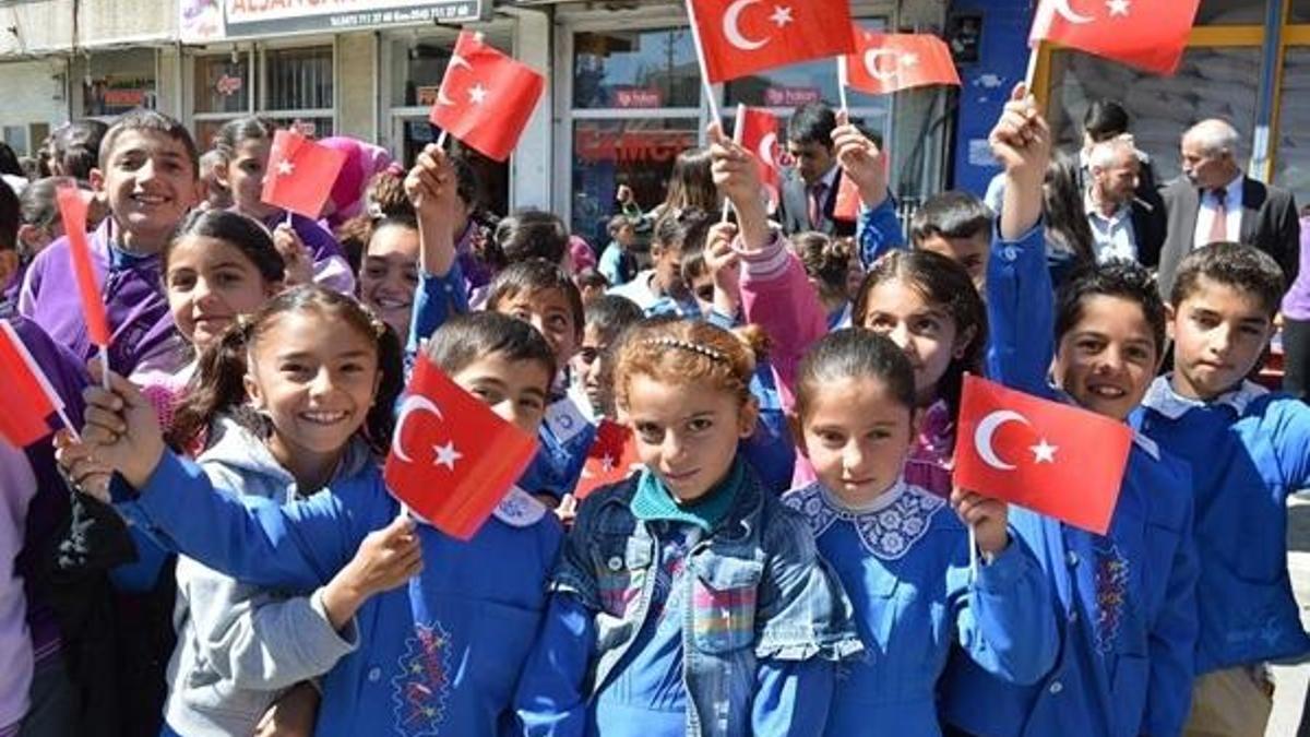 4 gün sokağa çıkma yasağı doğru mu? 23 Nisan’dan sonra kademeli sokağa çıkma yasağı mı geliyor?