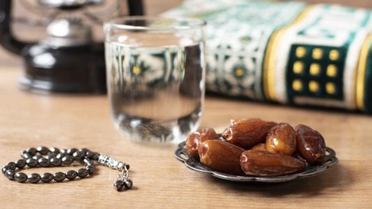 Ramazan Ayında Tutulan Orucun Faziletleri Nelerdir? Oruç Tutmanın Hükmü Nedir?