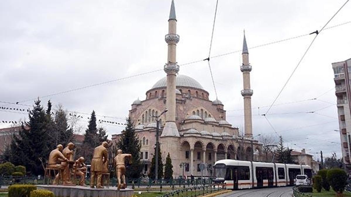 Eskişehir'de sahur ve iftar saat kaçta yapılacak? 2020 Eskişehir Ramazan İmsakiyesi! İşte Eskişehir sahur ve iftar saati!