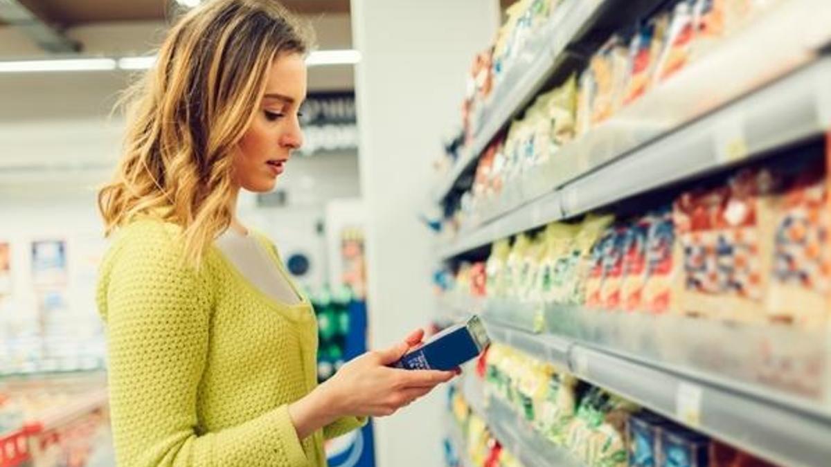 25 Nisan bugün marketler açık mı? Pazar günü marketler açık mı? Hafta sonu sokağa çıkma yasağında marketler kapalı mı?