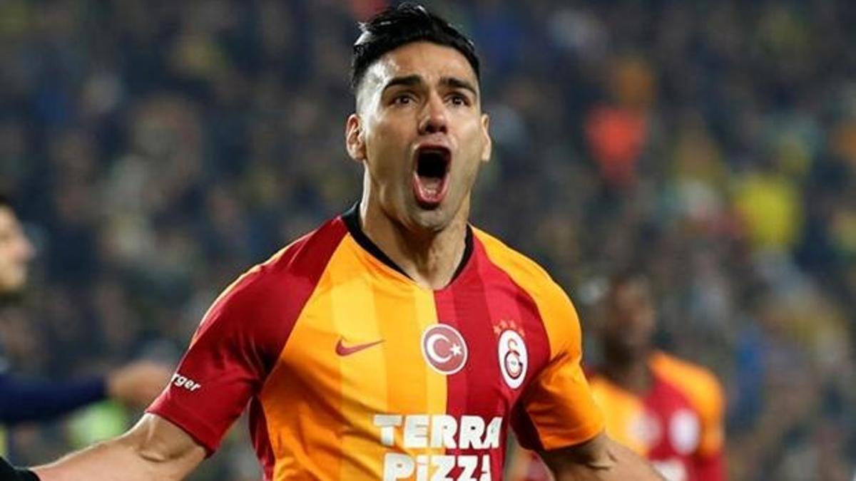 Radamel Falcao'dan ayrılık açıklaması!