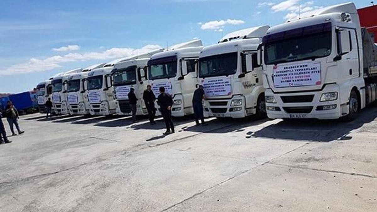 Hayırsever iş insanından çiftçilere gübre yardımı