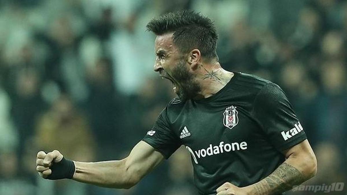 Beşiktaşlı Gökhan Gönül'den transfer açıklaması! Fenerbahçe...