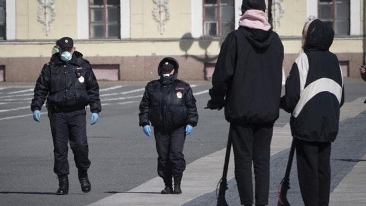Rusya'da Kovid-19 vakası sayısı 124 bini aştı