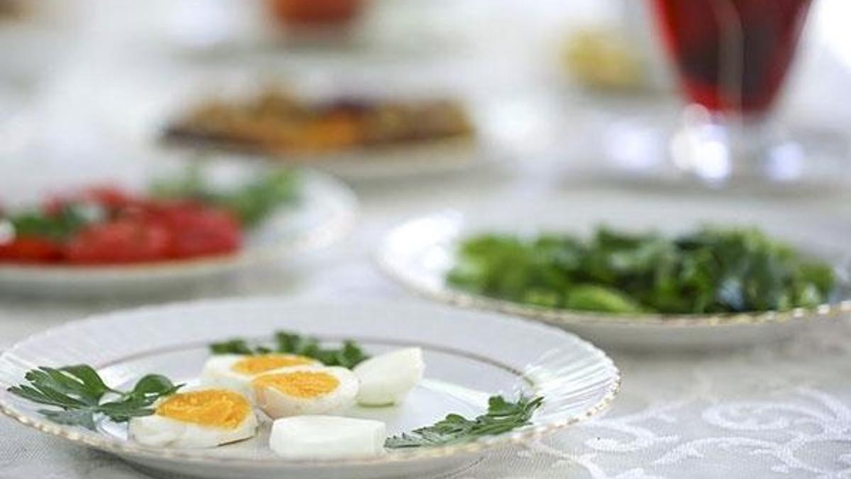 Uzmanlardan reflü hastalarına sahur ve iftar önerileri