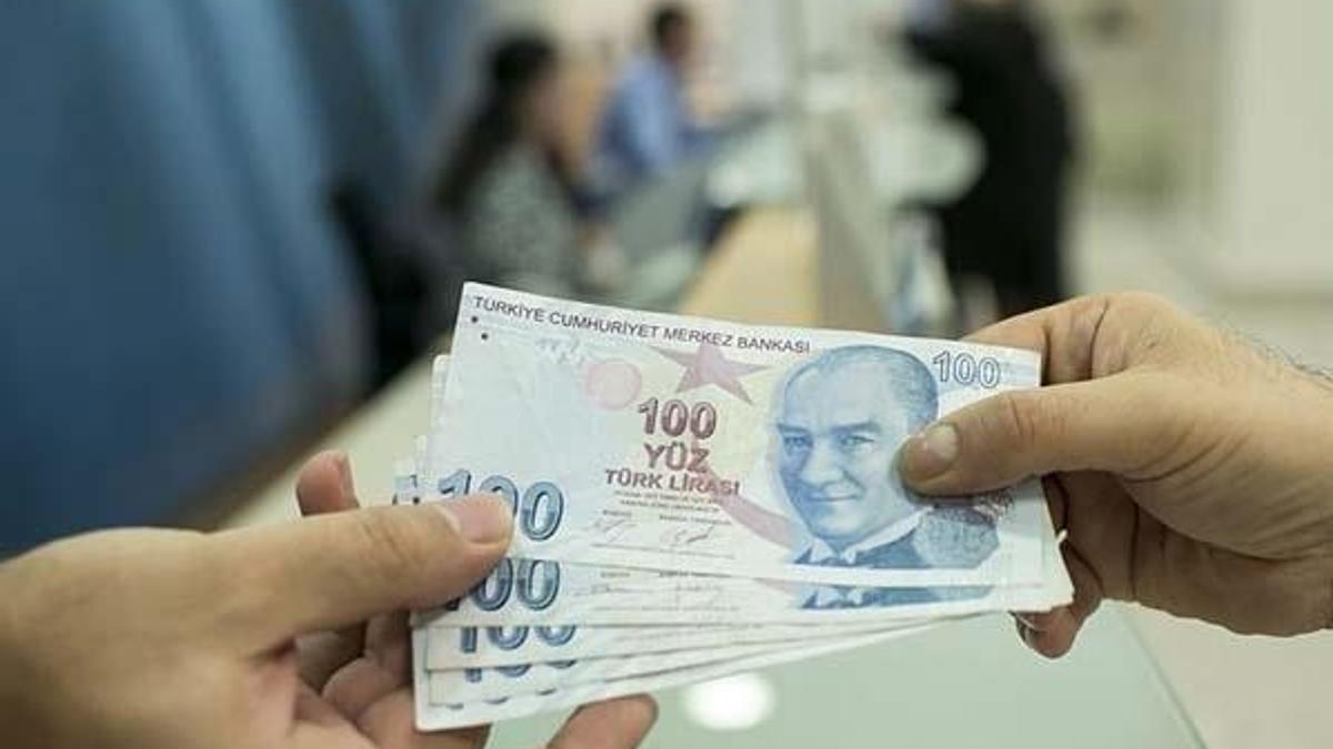 Emekliye ek ödeme | Emekliye yüzde 10 ek ödeme ne oldu? SGK-SSK Bağ-Kurlu emekli ek ödeme formülü…