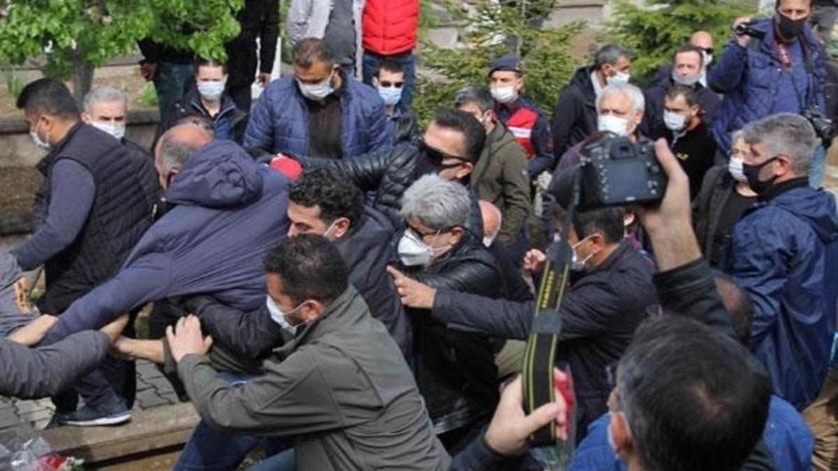 DHKP/C'li İbrahim Gökçek'in cenazesinde çıkan olaylarda 43 kişi  gözaltına alındı