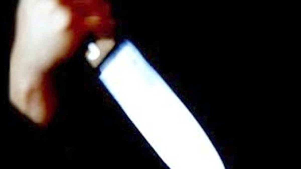 Kaynana dehşeti! Gelinini defalarca bıçakladı