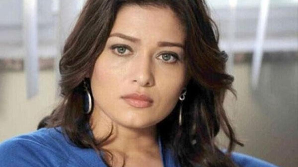 Nurgül Yeşilçay'a şarkılı sürpriz!