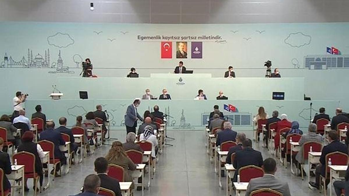 İBB Meclisinde borçlanma talepleri karara bağlandı