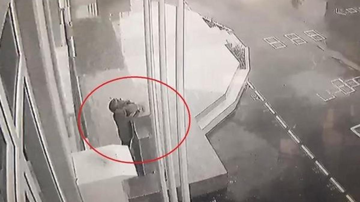 8 okulun bahçesindeki Atatürk büstü çalındı! Tanesini 2 bin liraya satmışlar