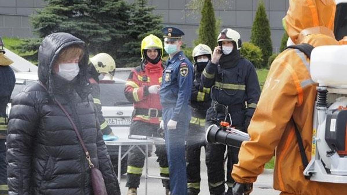 Rusya'da Kovid-19 vaka sayısı 242 bini geçti