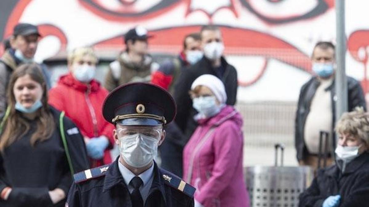 Rusya'da Kovid-19 vakası sayısı 272 bini geçti