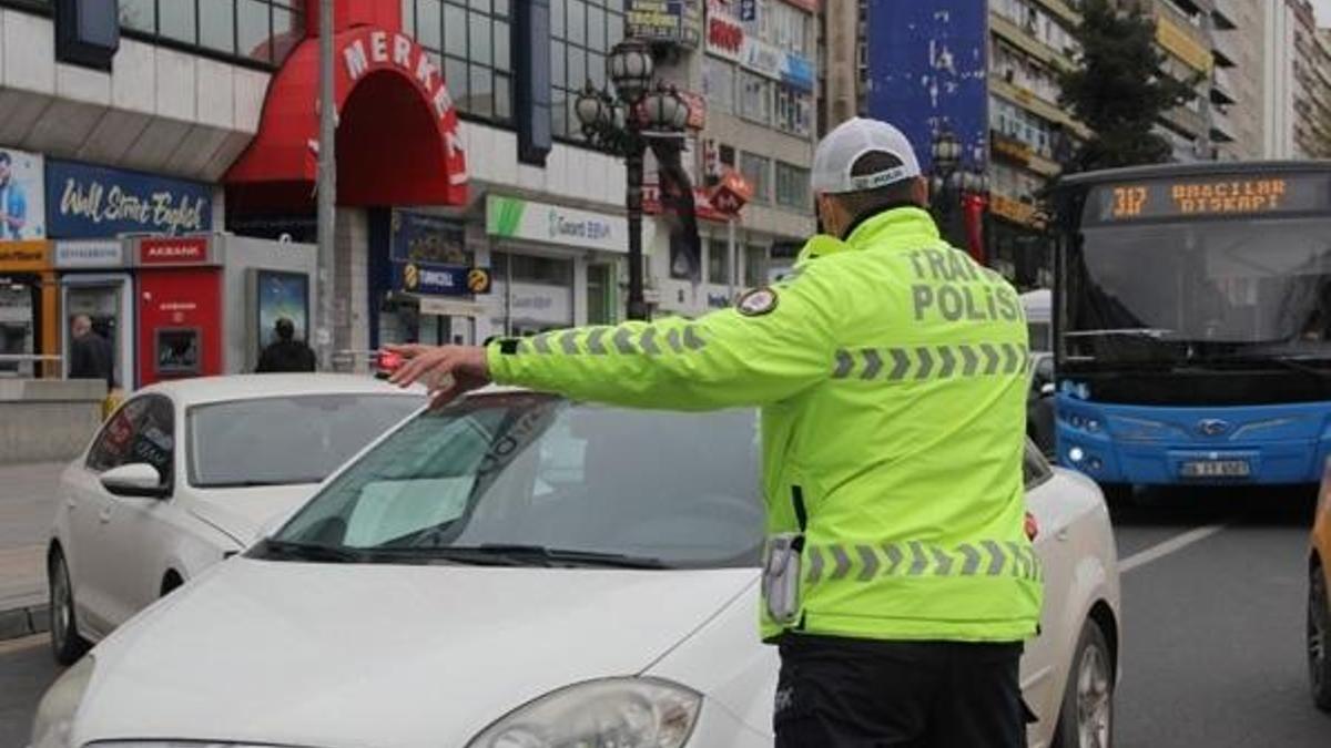 İçişleri Bakanlığı duyurdu: Denetimlerde 4 bin 310 idari işlem uygulandı