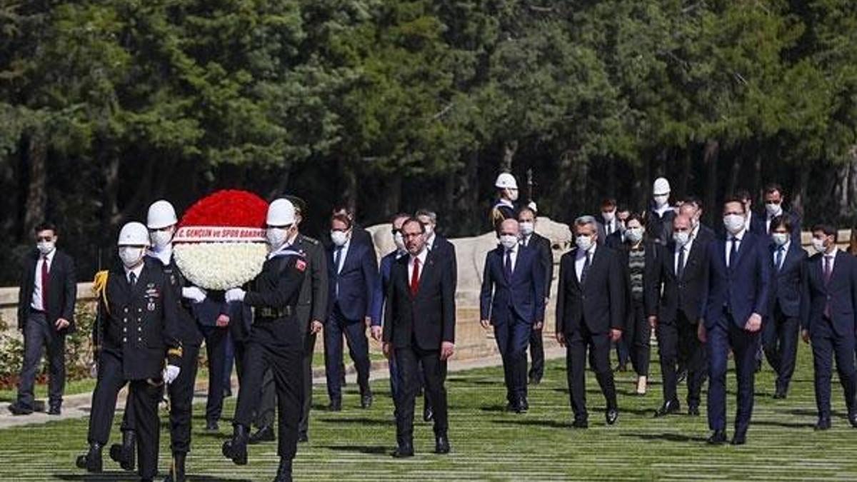 Anıtkabir'de 19 Mayıs töreni düzenlendi