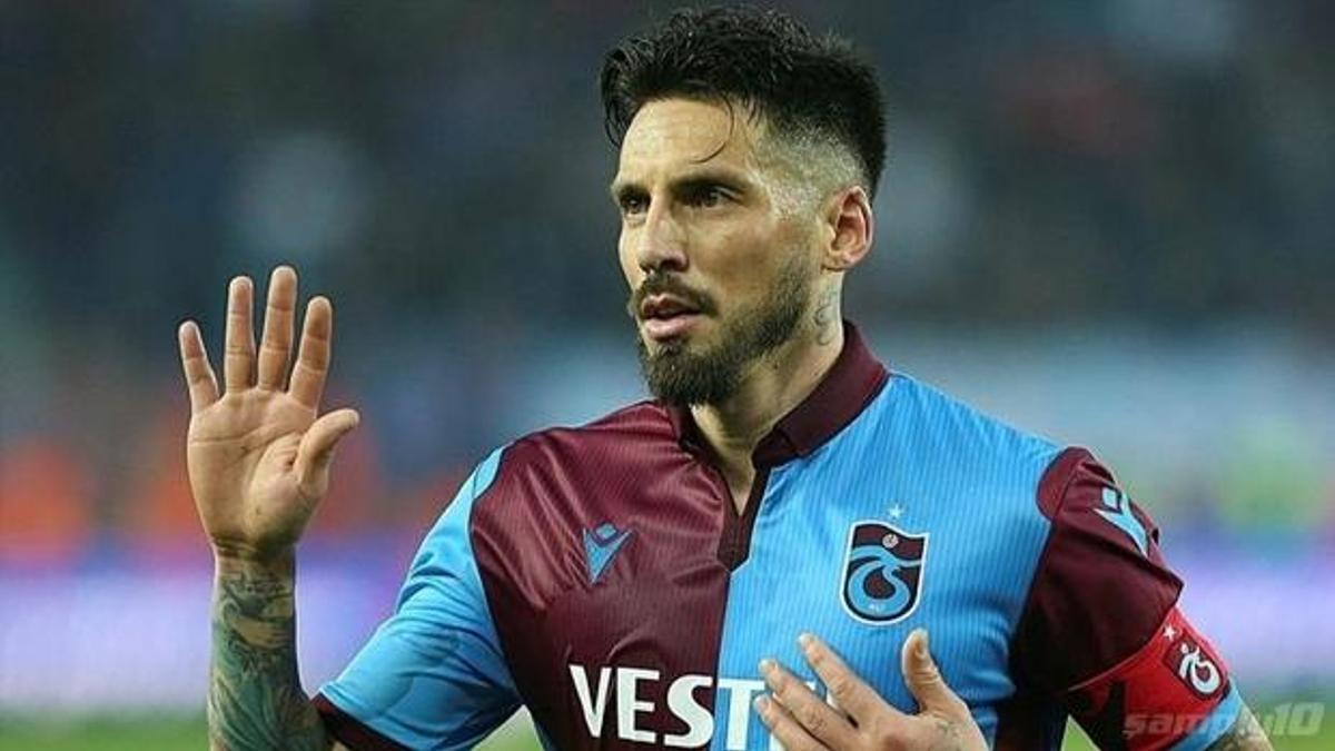 Estudiantes cephesinden resmi Sosa açıklaması
