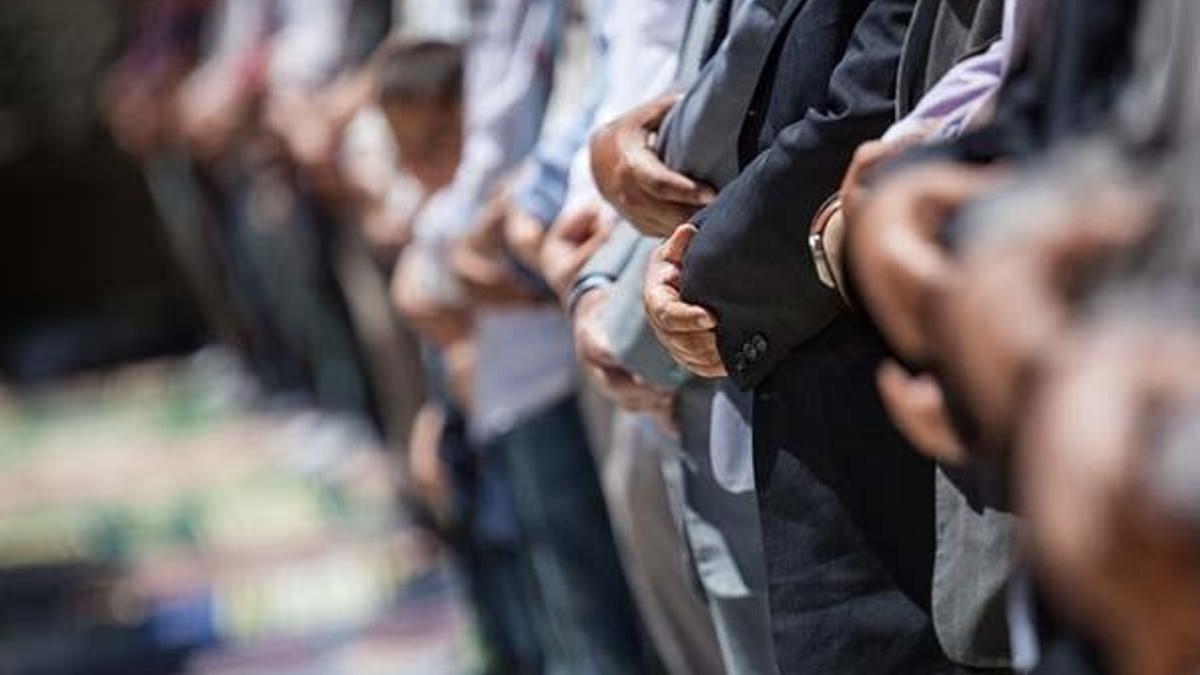Evde Bayram namazı kılınır mı? Bayram namazı kılınacak mı?