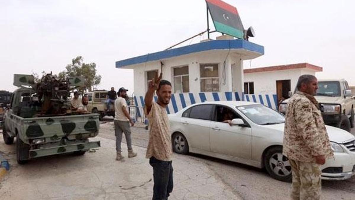 Trablus'un güneybatısındaki Mizde kenti Libya hükümetine desteğini  açıkladı