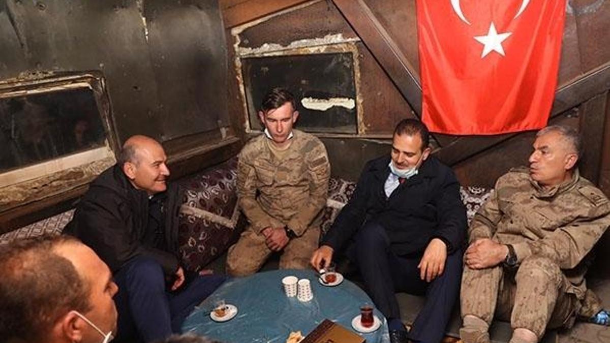 İçişleri Bakanı Soylu, İkiyaka Dağları'nda üs bölgesinin açılışını yaptı