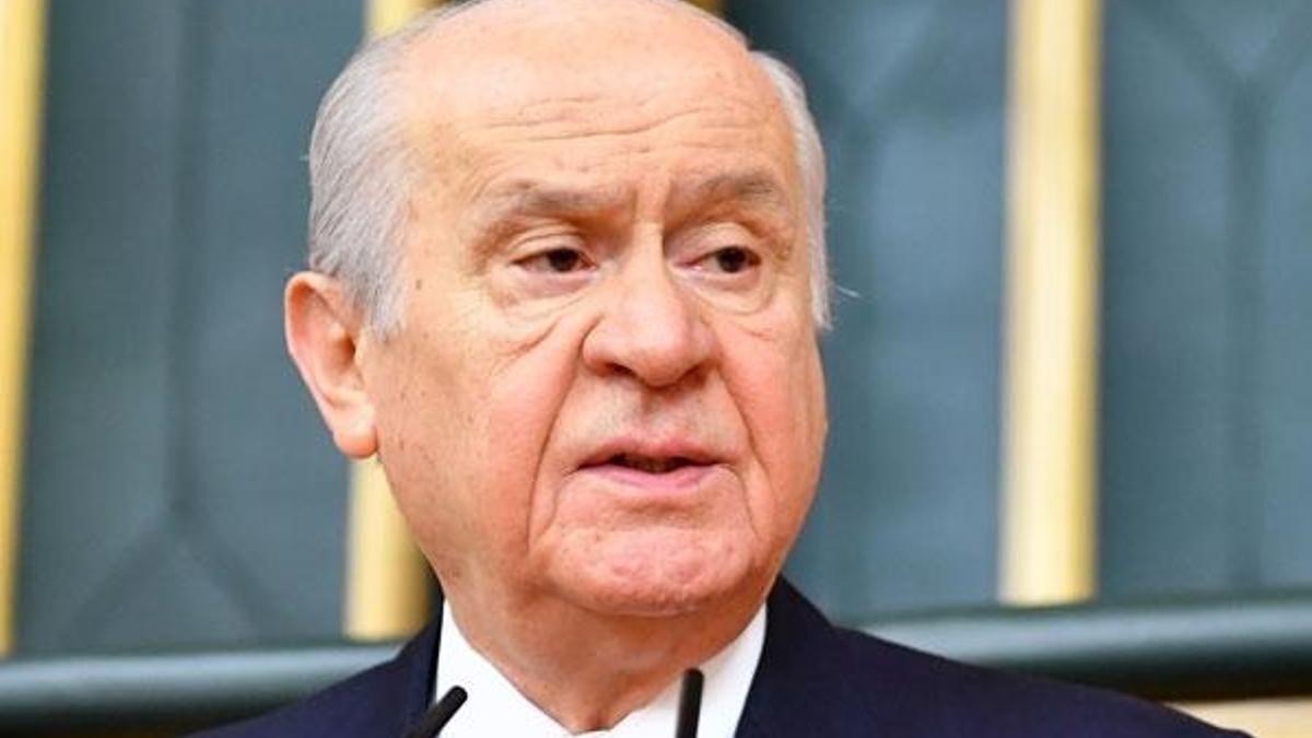 Bahçeli'den Siyasi Partiler Kanunu'yla ilgili flaş açıklama