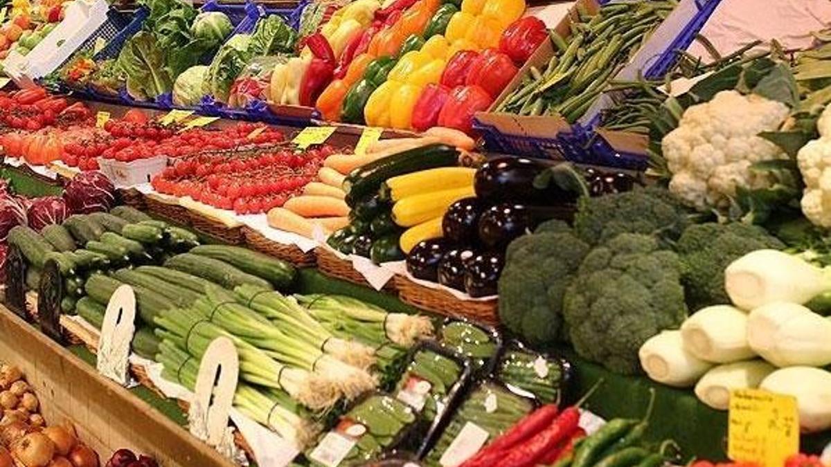 Uzmanından "bayramda posa içeriği yüksek besinler tüketin" önerisi