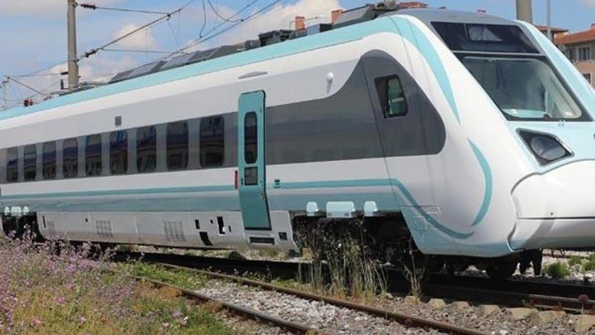 Milli Elektrikli Tren, 29 Mayıs'ta raylara inecek