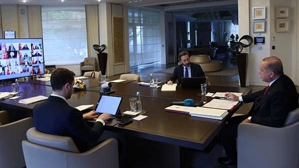 Kabine toplantısı ne zaman? Normalleşme takviminin 2. aşaması ne zaman başlıyor? İşte Kabine toplatısının gündemi...