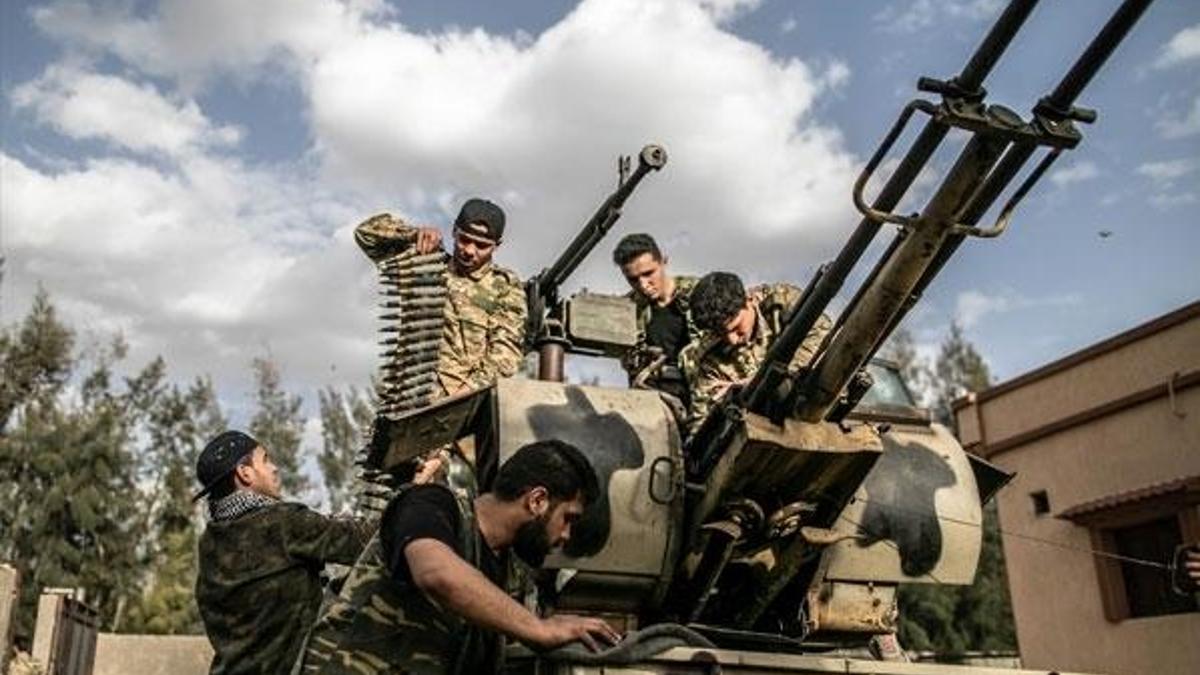 Libya ordusu başkent Trablus’un güneyindeki Ayn Zara'da kontrolü  sağladı